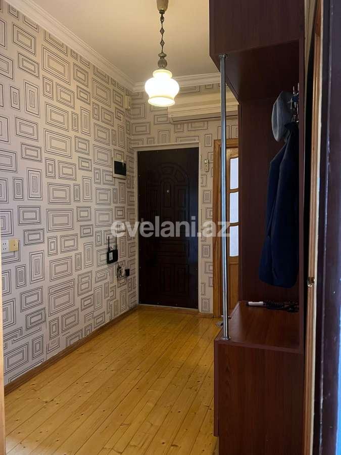 Satılır, köhnə tikili, 4 otaqlı, 100 m², Bakı, Yasamal r, Yeni Yasamal q, İnşaatçılar m.