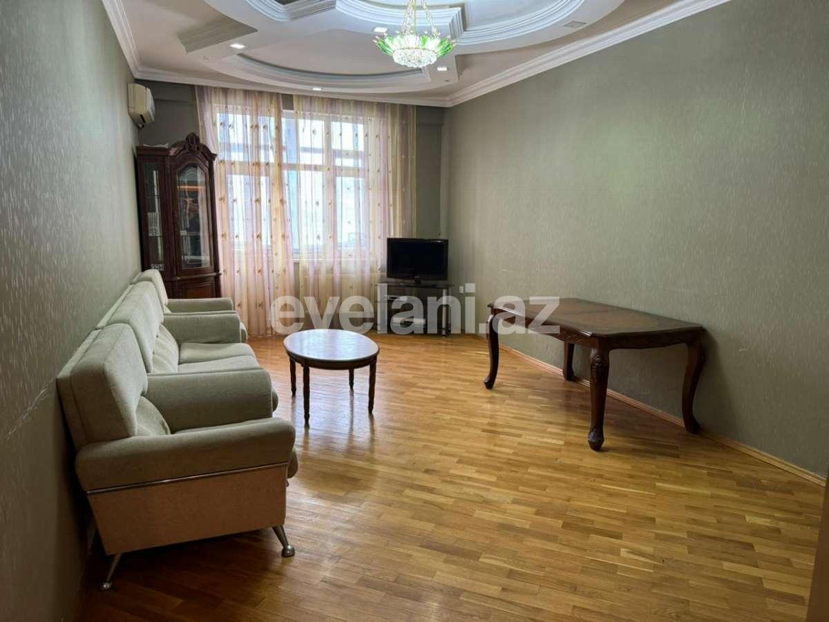 Kirayə verilir, yeni tikili, 3 otaqlı, 125 m², Bakı, Səbail r, Badamdar q, İçəri Şəhər m.