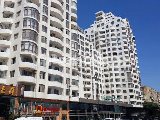 Kirayə verilir, yeni tikili, 2 otaqlı, 65 m², Bakı, Nəsimi r, 8 Noyabr m.
