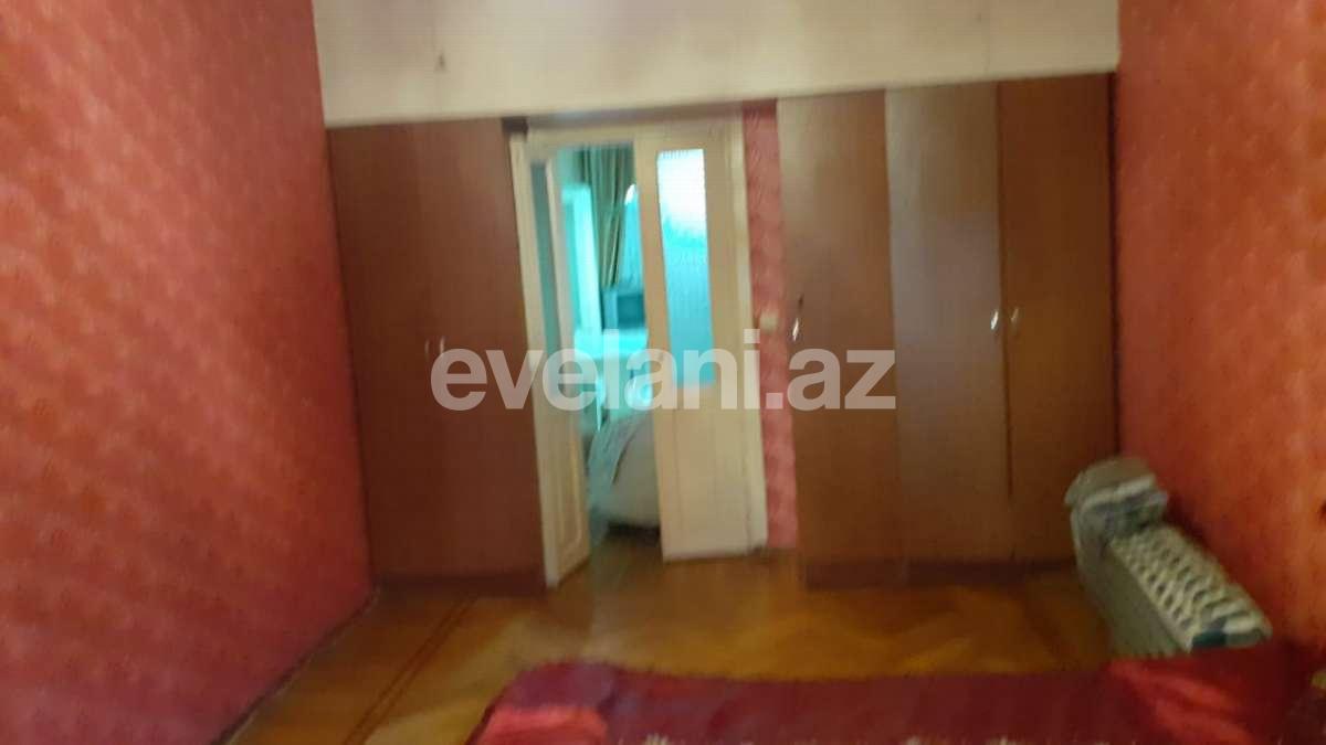 Kirayə verilir, köhnə tikili, 3 otaqlı, 74 m², Bakı, Binəqədi r, 7-ci mikrorayon q, Azadlıq prospekti m.