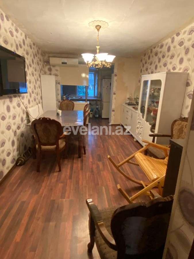 Satılır, köhnə tikili, 3 otaqlı, 74.99 m², Bakı, Yasamal r, İnşaatçılar m.