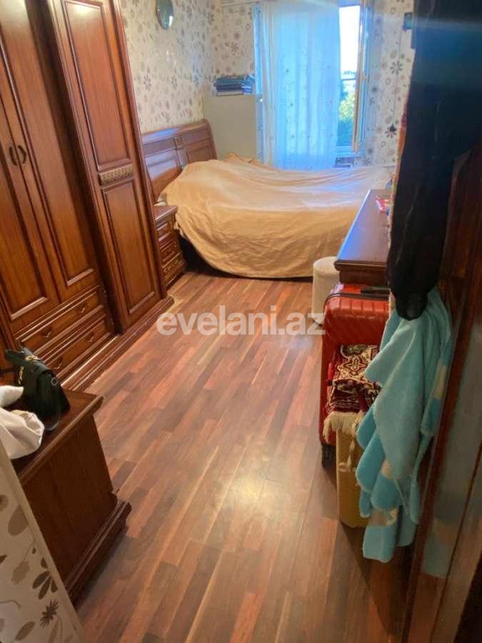 Satılır, köhnə tikili, 3 otaqlı, 74.99 m², Bakı, Yasamal r, İnşaatçılar m.