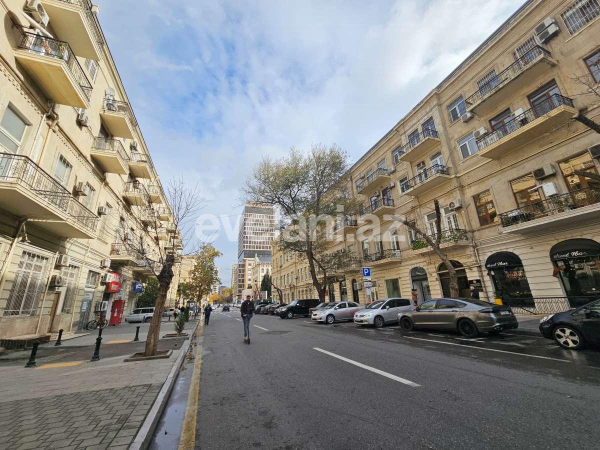 Satılır, obyekt, 150 m², Bakı, Nəsimi r, 28 may m.