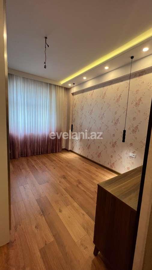 Satılır, yeni tikili, 4 otaqlı, 200 m², Bakı, Yasamal r, Elmlər Akademiyası m.