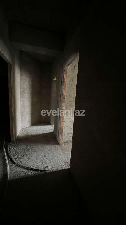 Satılır, yeni tikili, 4 otaqlı, 185 m², Bakı, Yasamal r, Elmlər Akademiyası m.