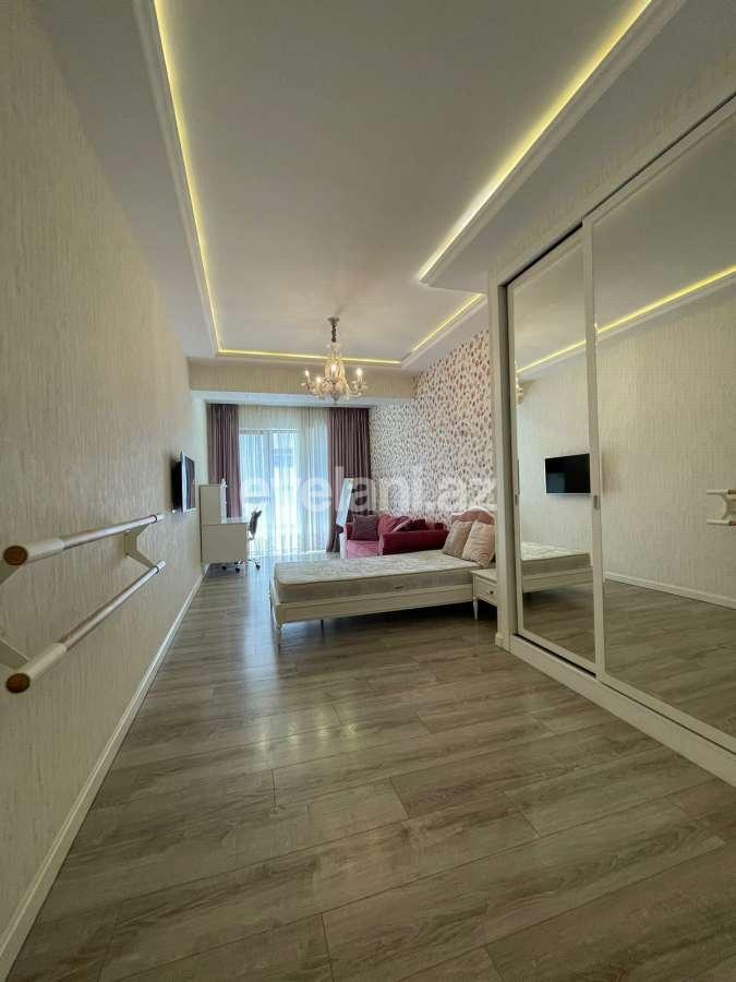 Satılır, yeni tikili, 4 otaqlı, 185 m², Bakı, Yasamal r, Elmlər Akademiyası m.