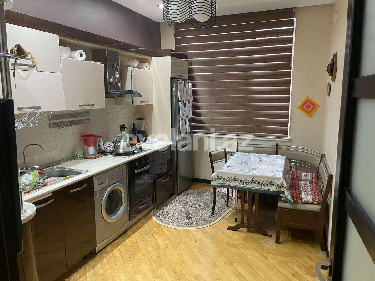 Satılır, yeni tikili, 3 otaqlı, 85 m², Bakı, Yasamal r, Elmlər Akademiyası m.