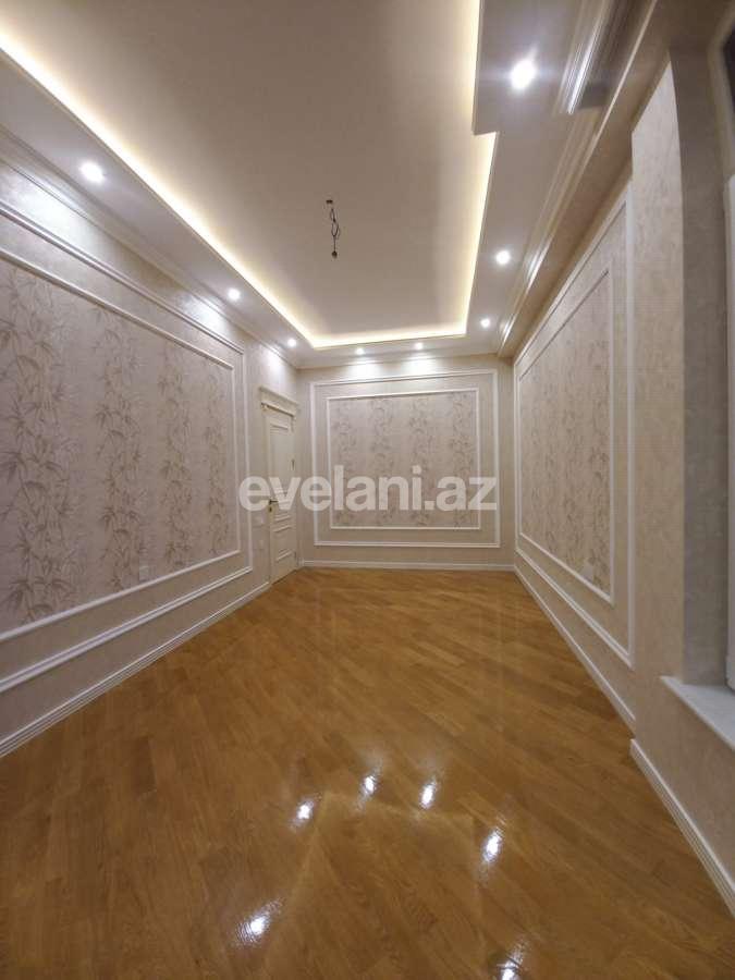 Satılır, köhnə tikili, 4 otaqlı, 153 m², Bakı, Yasamal r, İnşaatçılar m.