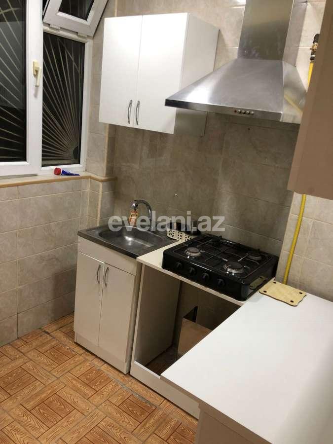 Kirayə verilir, köhnə tikili, 2 otaqlı, 50 m², Bakı, Səbail r, Sahil m.