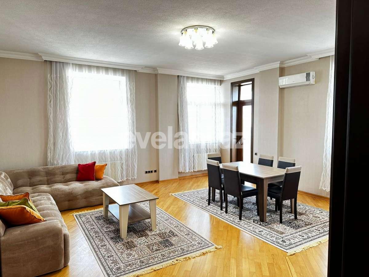 Kirayə verilir, yeni tikili, 2 otaqlı, 90 m², Bakı, Yasamal r, İnşaatçılar m.