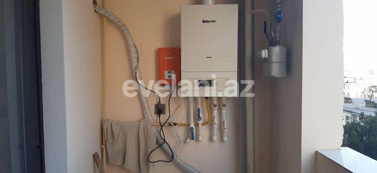 Kirayə verilir, yeni tikili, 3 otaqlı, 80 m², Bakı, Nəsimi r, 5-ci mikrorayon q, Memar Əcəmi m.