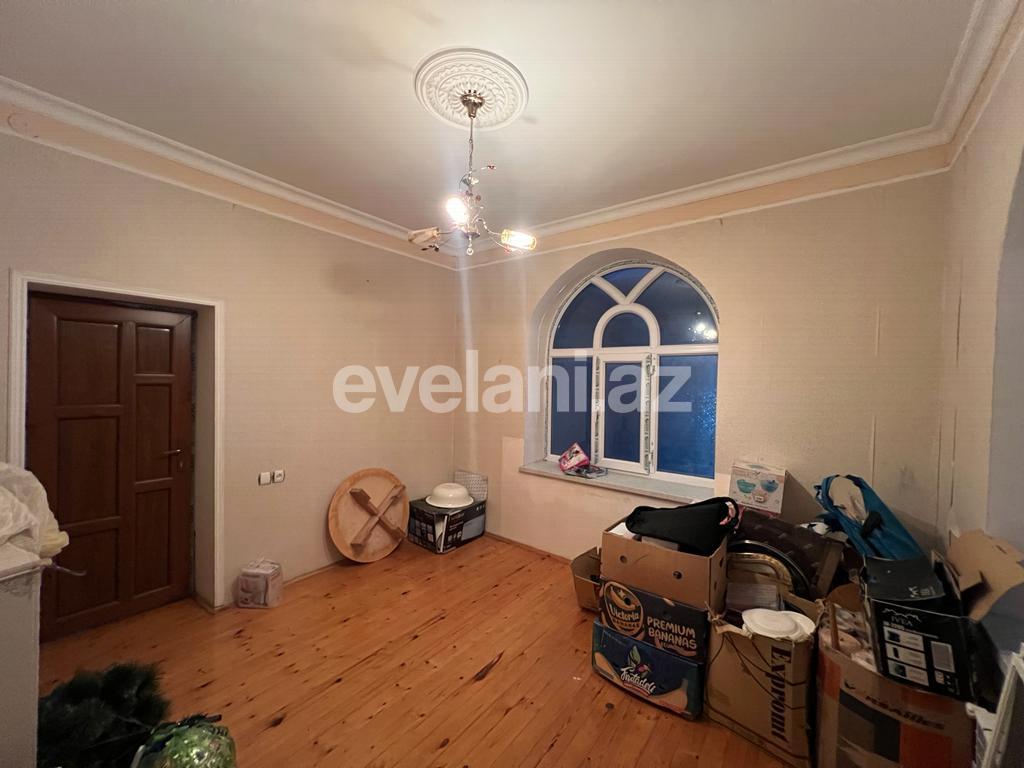 Satılır, həyət evi / bağ, 10 otaqlı, 296 m², Bakı, Xəzər r, Binə q.