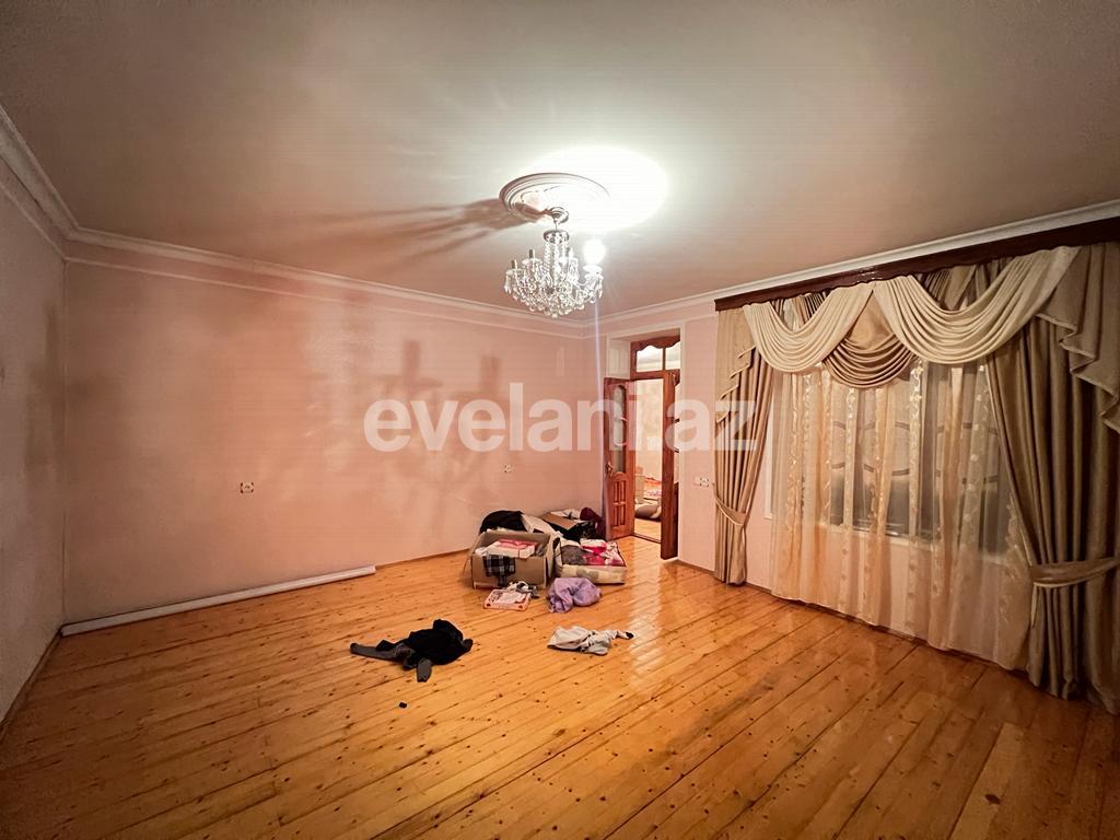 Satılır, həyət evi / bağ, 10 otaqlı, 296 m², Bakı, Xəzər r, Binə q.