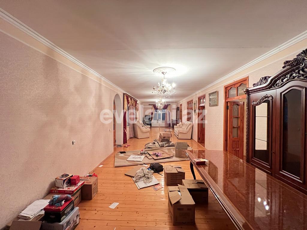 Satılır, həyət evi / bağ, 10 otaqlı, 296 m², Bakı, Xəzər r, Binə q.