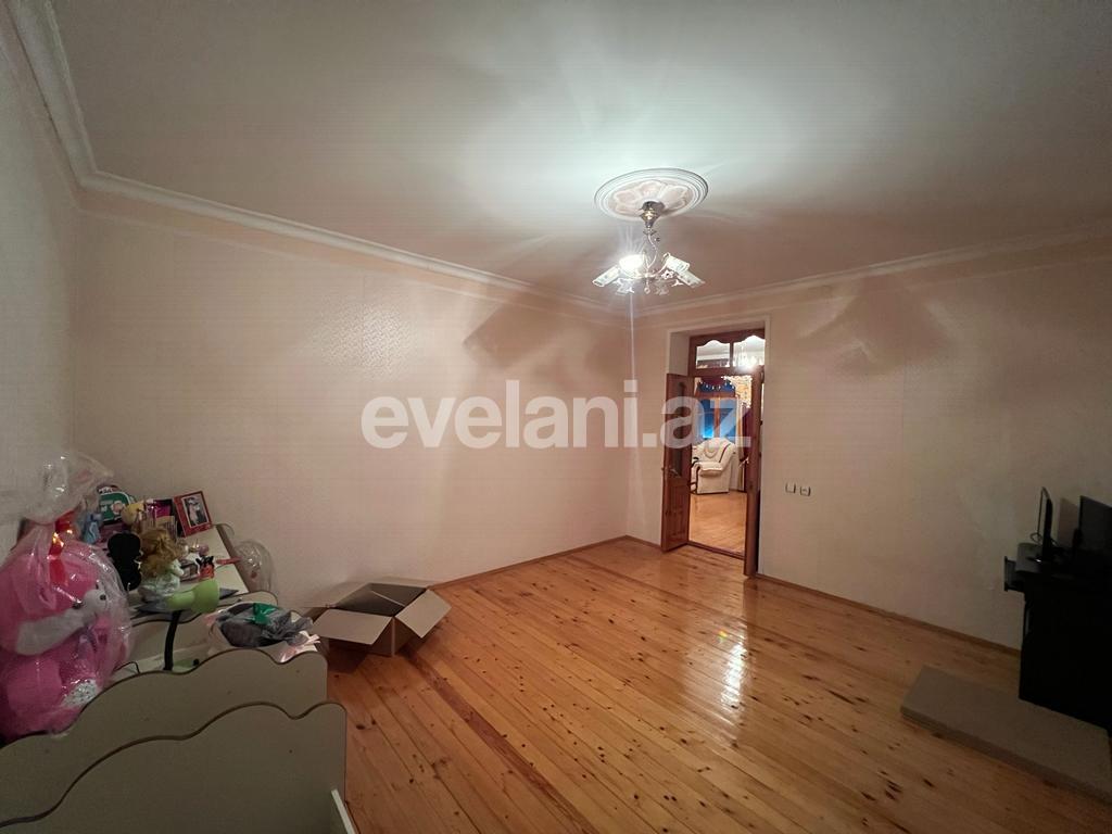 Satılır, həyət evi / bağ, 10 otaqlı, 296 m², Bakı, Xəzər r, Binə q.