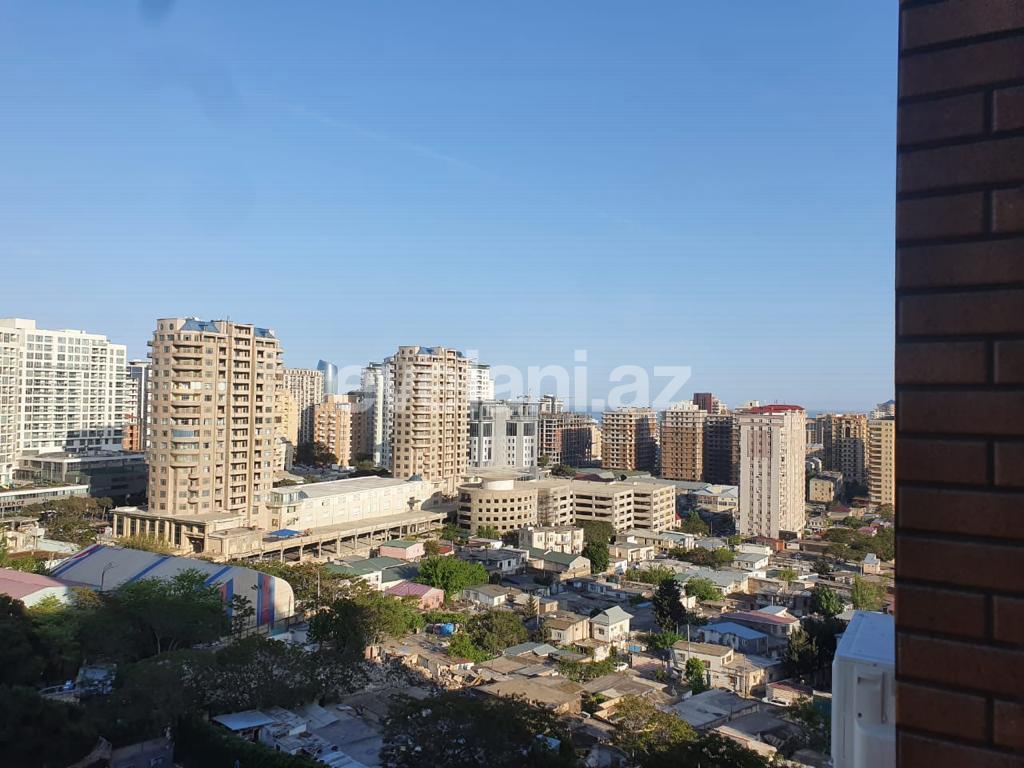 Kirayə verilir, yeni tikili, 5 otaqlı, 205 m², Bakı, Nəsimi r.