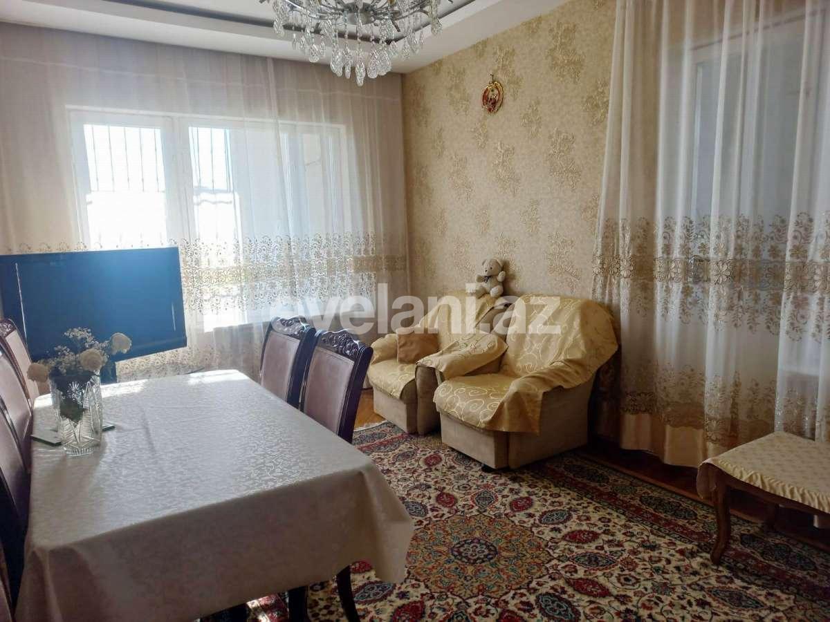Продаётся, вторичка, 4-комнаты, 105 m², Баку, Бинагадинский r, 8-й микрорайон p.