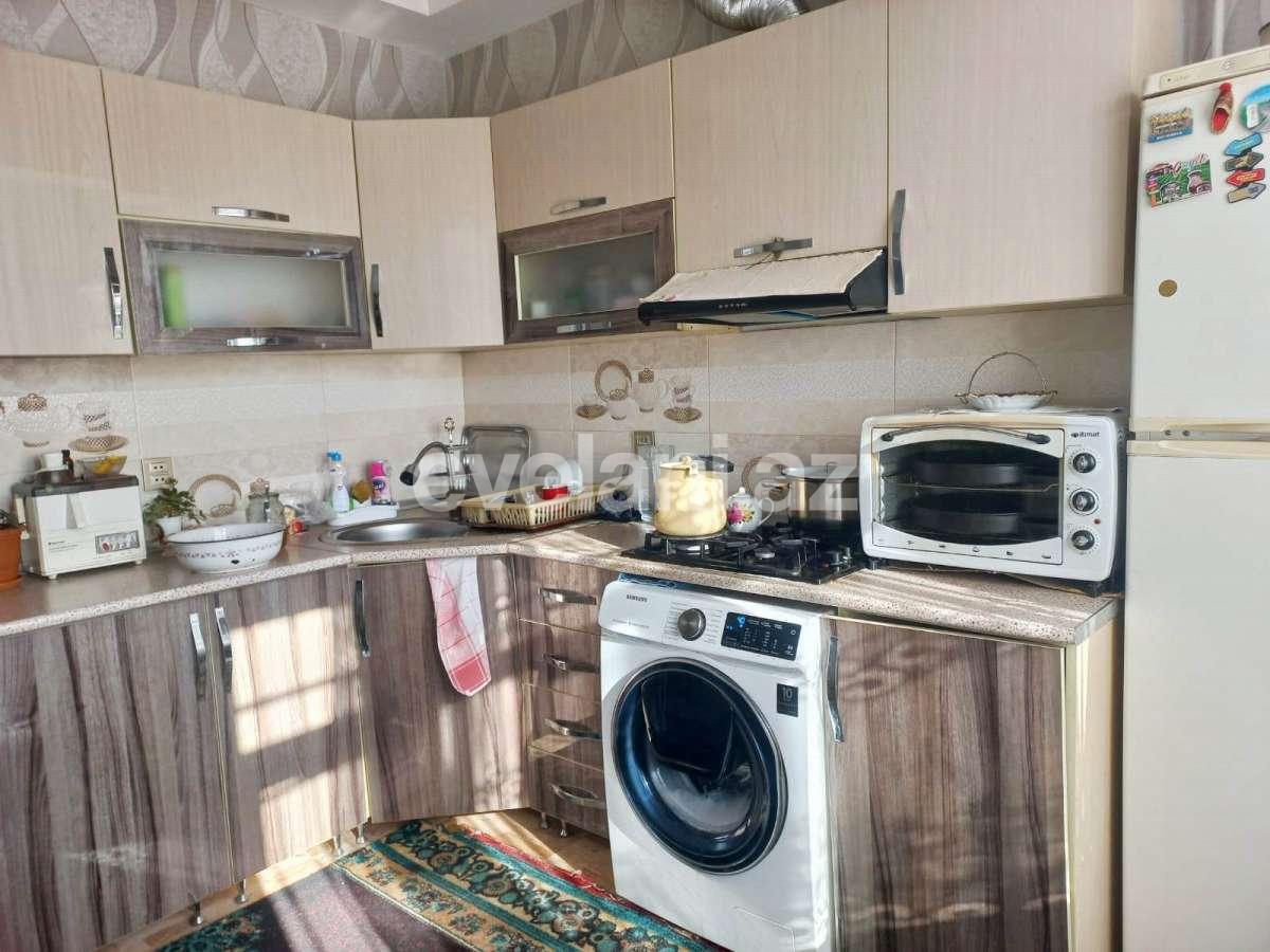 Продаётся, вторичка, 4-комнаты, 105 m², Баку, Бинагадинский r, 8-й микрорайон p.