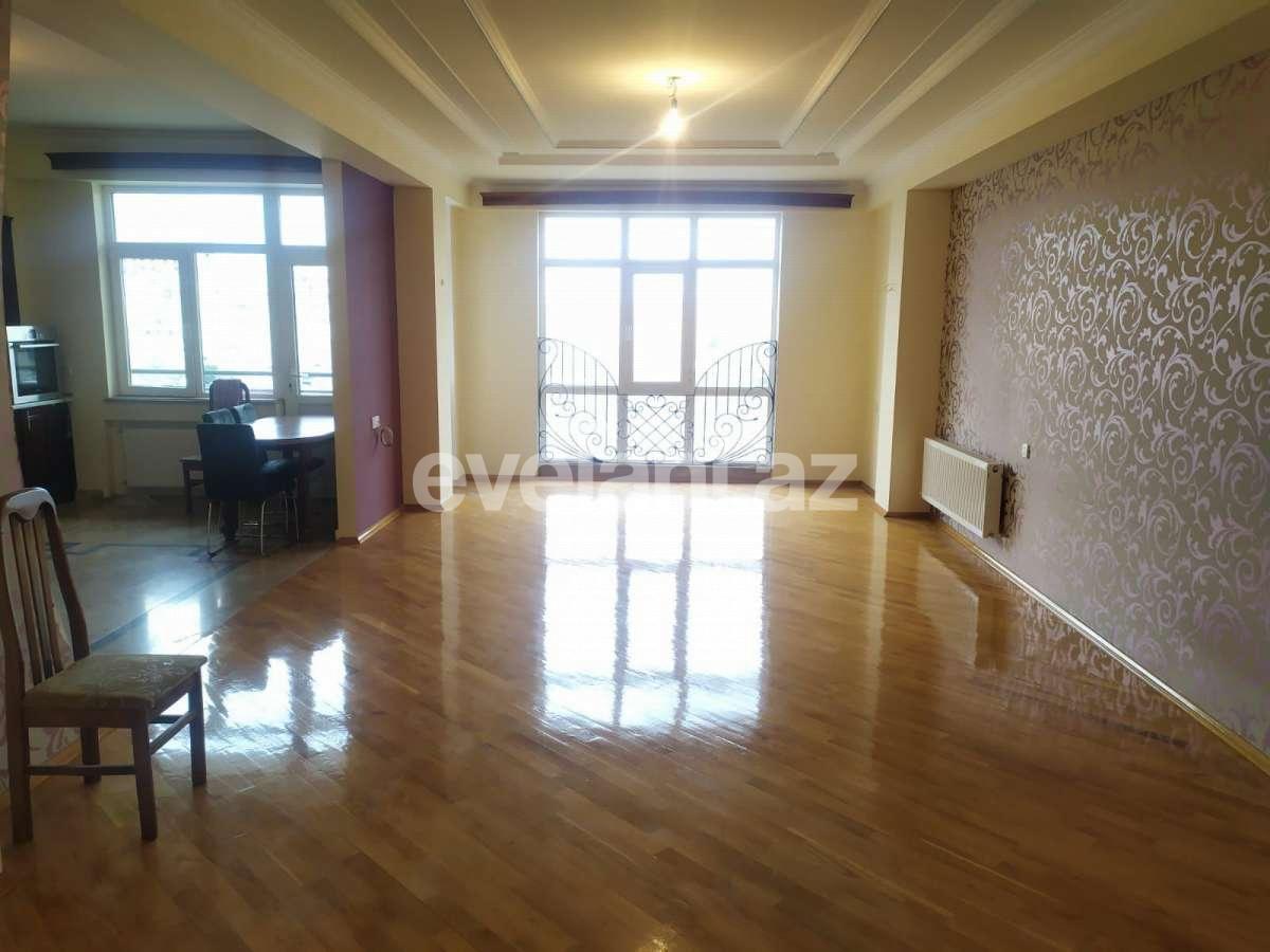 Сдаётся, новостройка, 3-комнаты, 135 m², Баку, Ясамальский r, Иншаатчылар m.