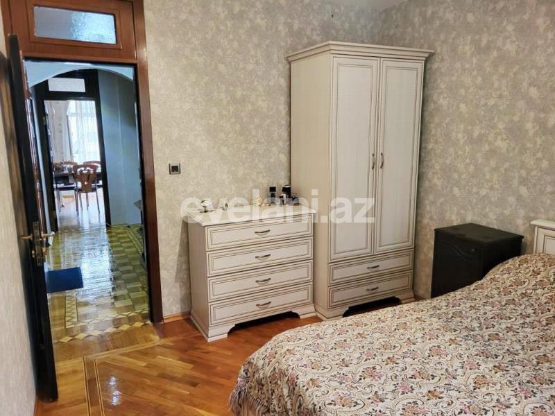 Satılır, köhnə tikili, 2 otaqlı, 65 m², Bakı, Xətai r, Əhmədli q.