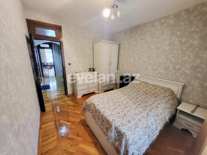 Satılır, köhnə tikili, 2 otaqlı, 65 m², Bakı, Xətai r, Əhmədli q.