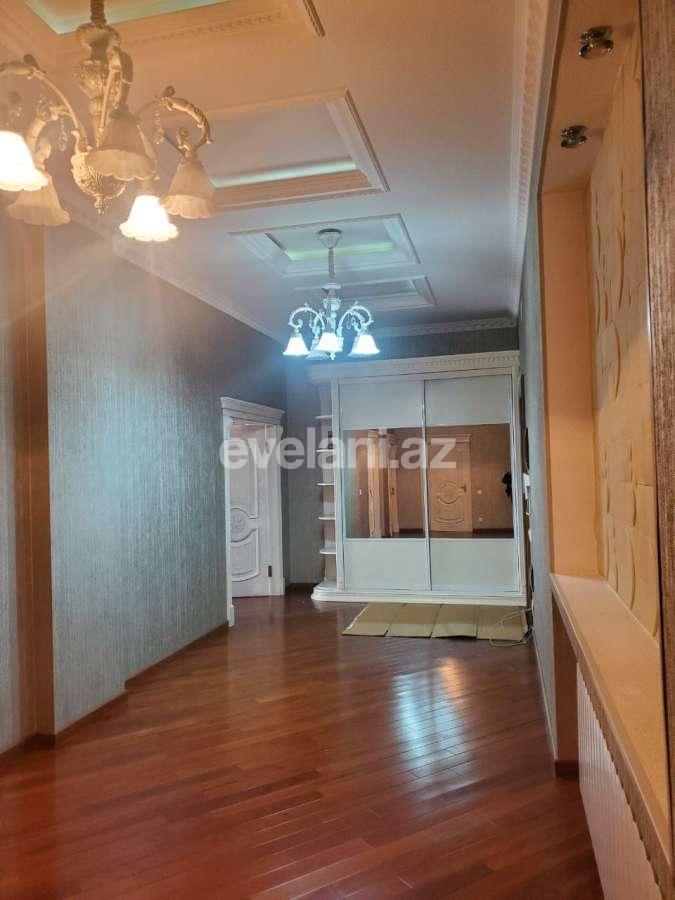 Satılır, yeni tikili, 3 otaqlı, 127 m², Bakı, Yasamal r, Elmlər Akademiyası m.