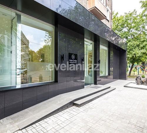 Satılır, obyekt, 1040 m², Bakı, Nizami r, Qara Qarayev m.