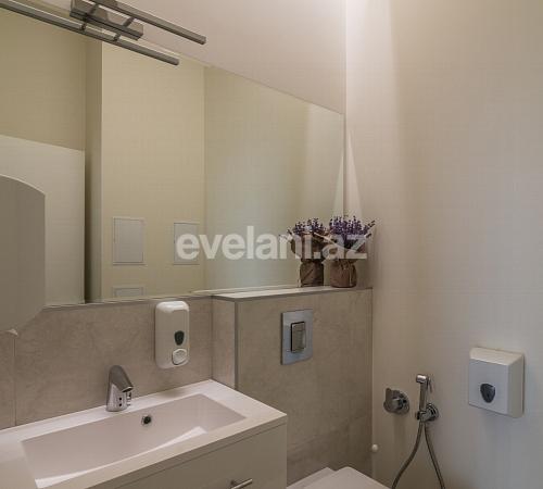 Satılır, obyekt, 1040 m², Bakı, Nizami r, Qara Qarayev m.