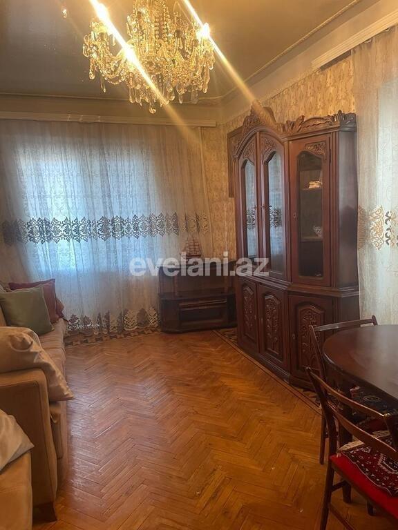 Sale, old building, 2 room, 70 m², Baku, Binagadi r, 8-th microdistrict d.