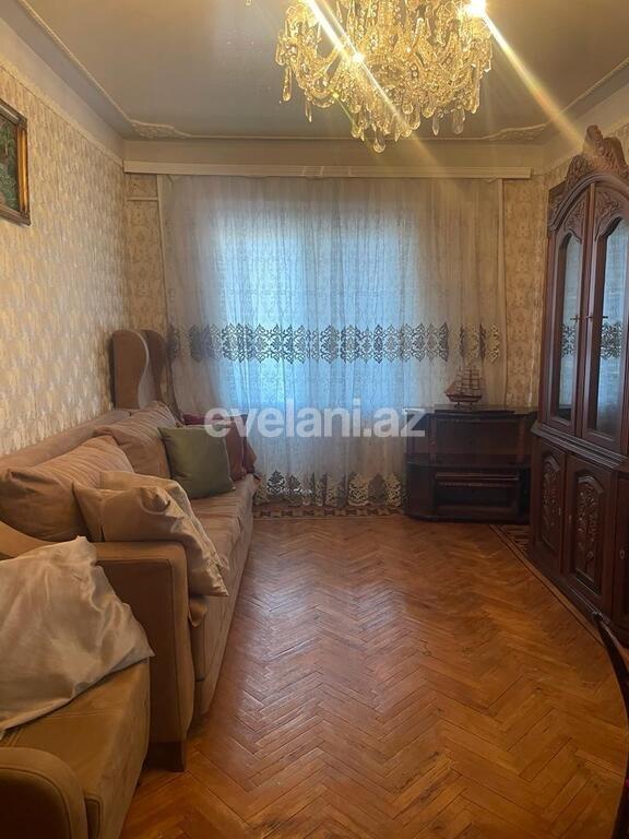 Sale, old building, 2 room, 70 m², Baku, Binagadi r, 8-th microdistrict d.