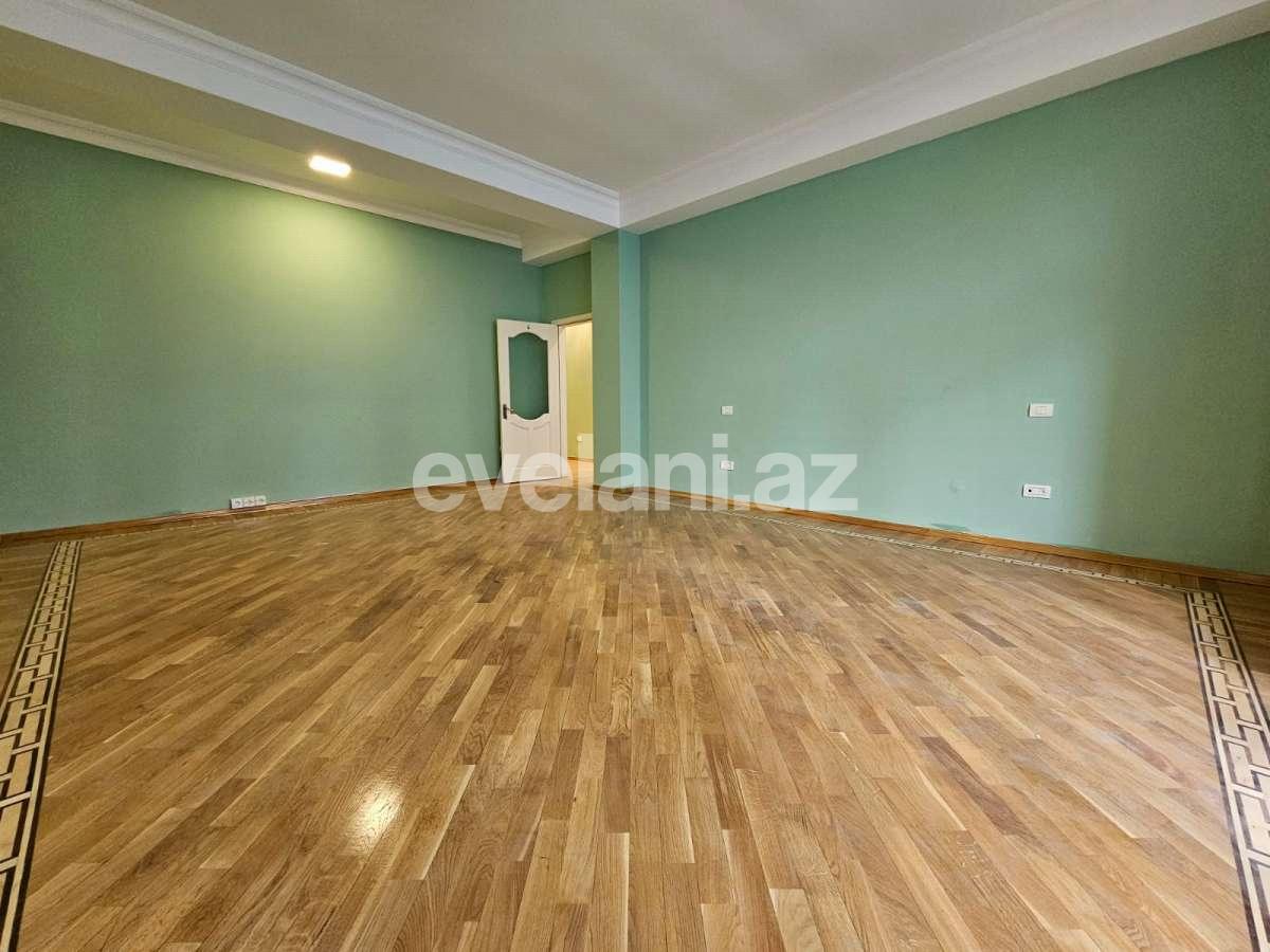 Сдаётся, офис, 5-комнаты, 210 m², Баку, Хатаинский r, Шах Исмаил Хатаи m.