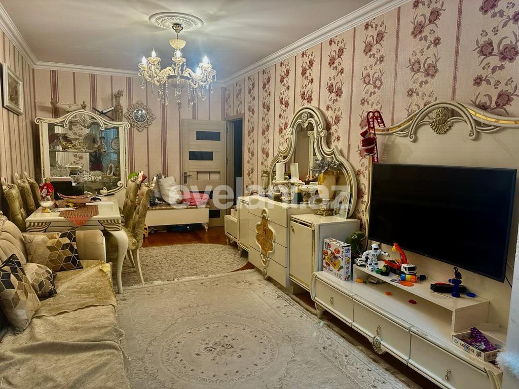 Satılır, köhnə tikili, 3 otaqlı, 90 m², Bakı, Xətai r.