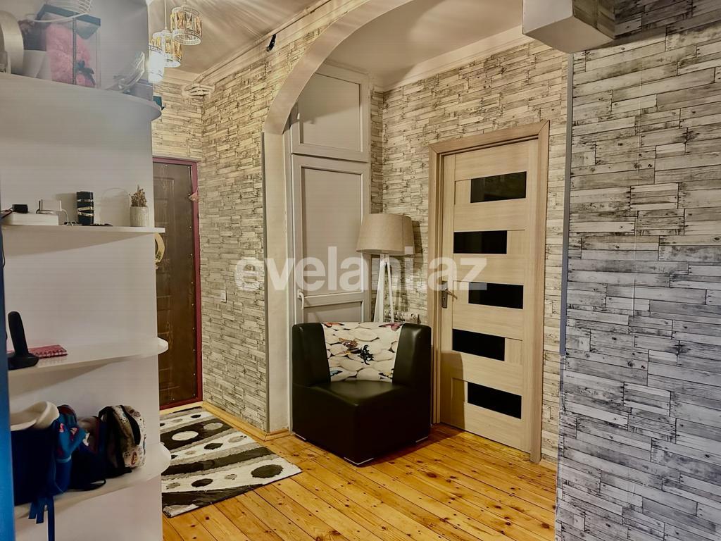 Satılır, köhnə tikili, 3 otaqlı, 90 m², Bakı, Xətai r.