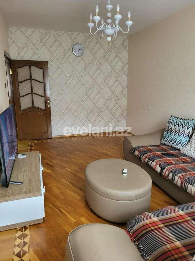 Satılır, köhnə tikili, 2 otaqlı, 83 m², Bakı, Xətai r.