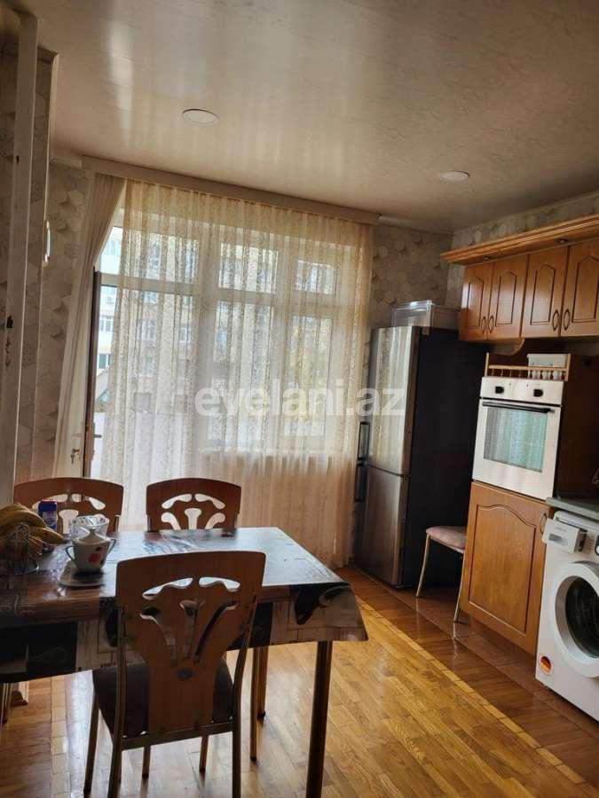 Satılır, köhnə tikili, 2 otaqlı, 83 m², Bakı, Xətai r.