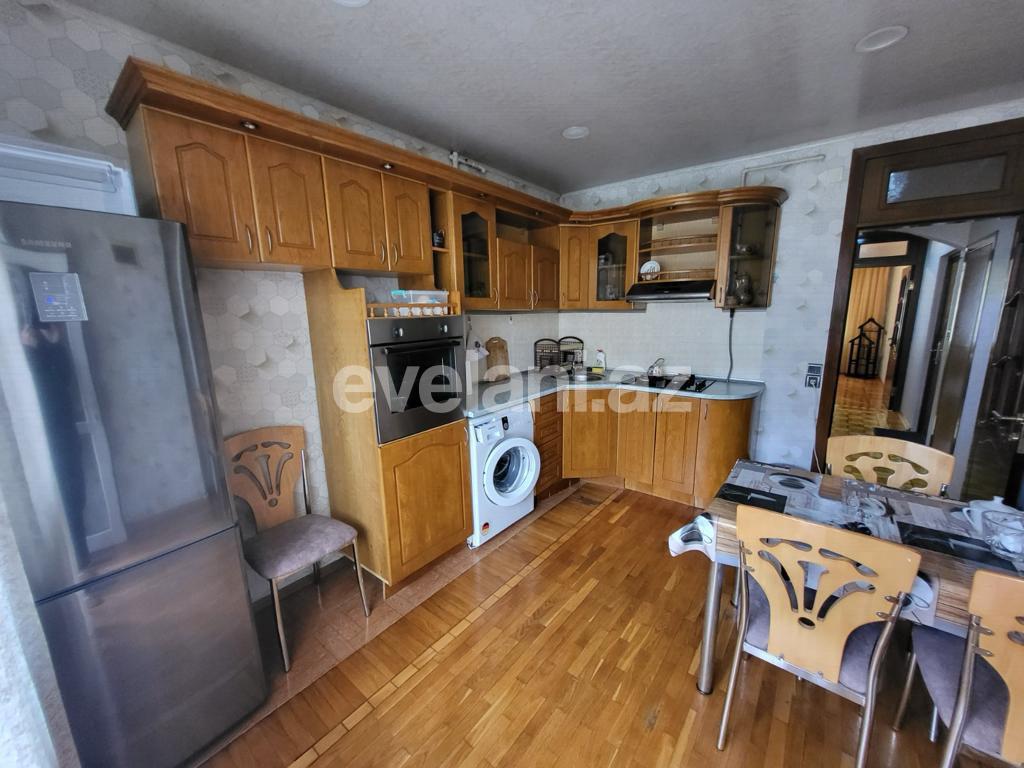 Satılır, köhnə tikili, 2 otaqlı, 83 m², Bakı, Xətai r.