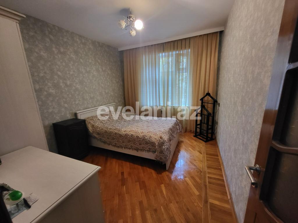 Satılır, köhnə tikili, 2 otaqlı, 83 m², Bakı, Xətai r.