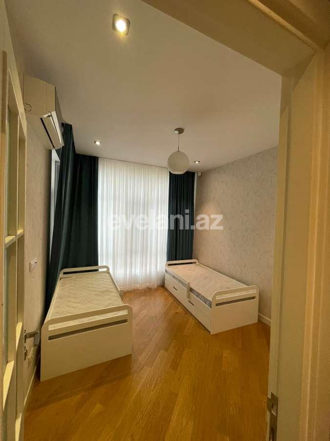 Kirayə verilir, yeni tikili, 3 otaqlı, 134.99 m², Nəsimi r, 8 Noyabr m.