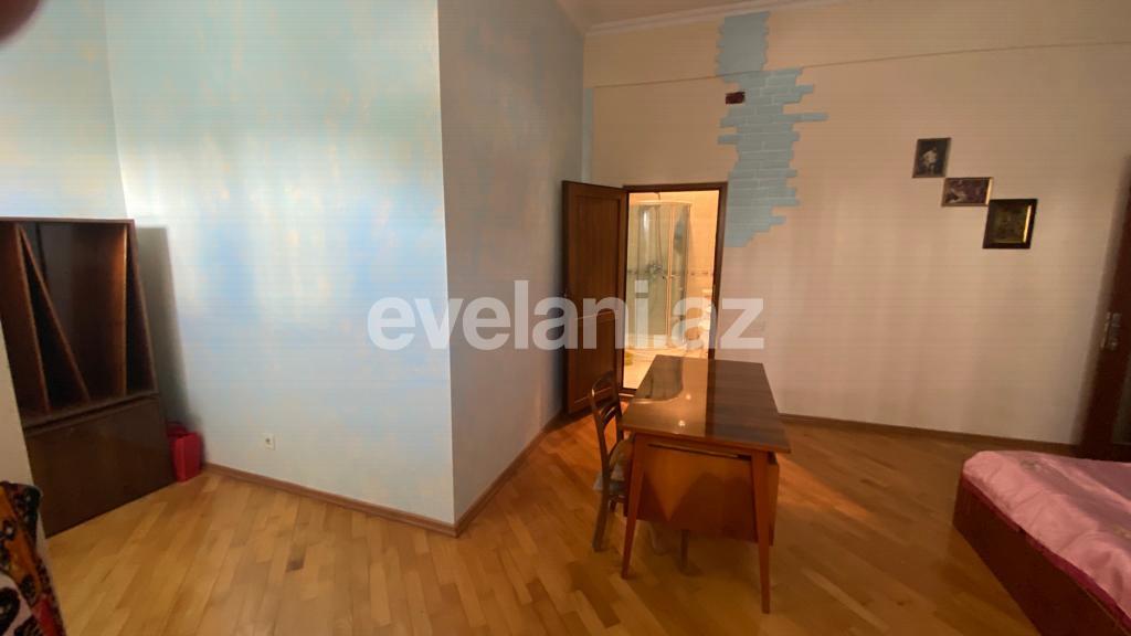 Satılır, yeni tikili, 4 otaqlı, 181 m², Bakı, Yasamal r, İnşaatçılar m.