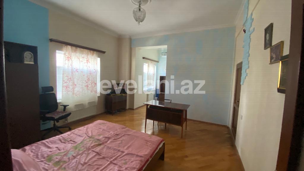 Satılır, yeni tikili, 4 otaqlı, 181 m², Bakı, Yasamal r, İnşaatçılar m.
