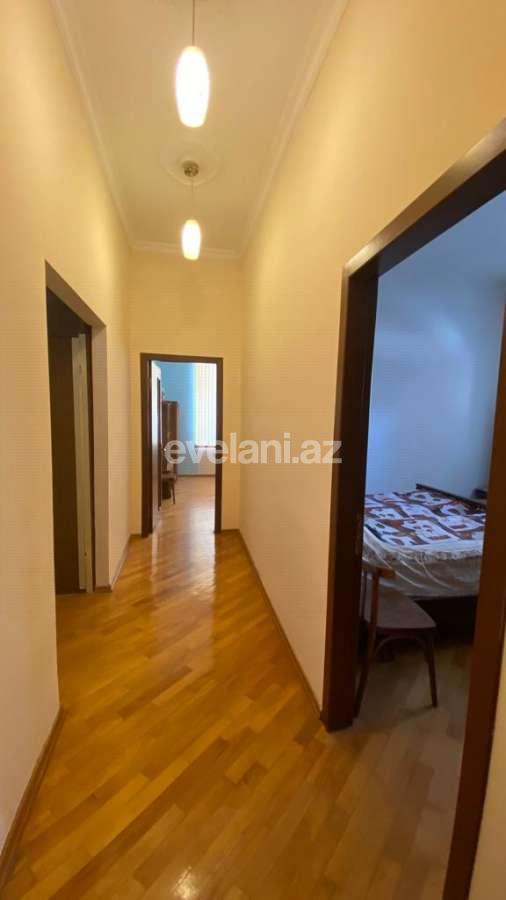 Satılır, yeni tikili, 4 otaqlı, 181 m², Bakı, Yasamal r, İnşaatçılar m.