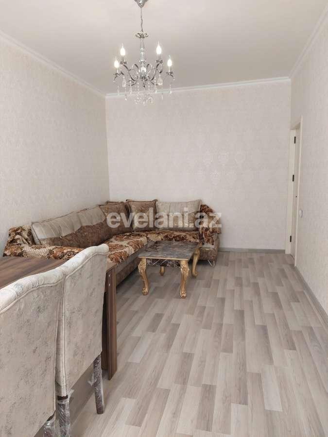 Kirayə verilir, köhnə tikili, 3 otaqlı, 90 m², Bakı, Binəqədi r, 8-ci mikrorayon q, Azadlıq prospekti m.