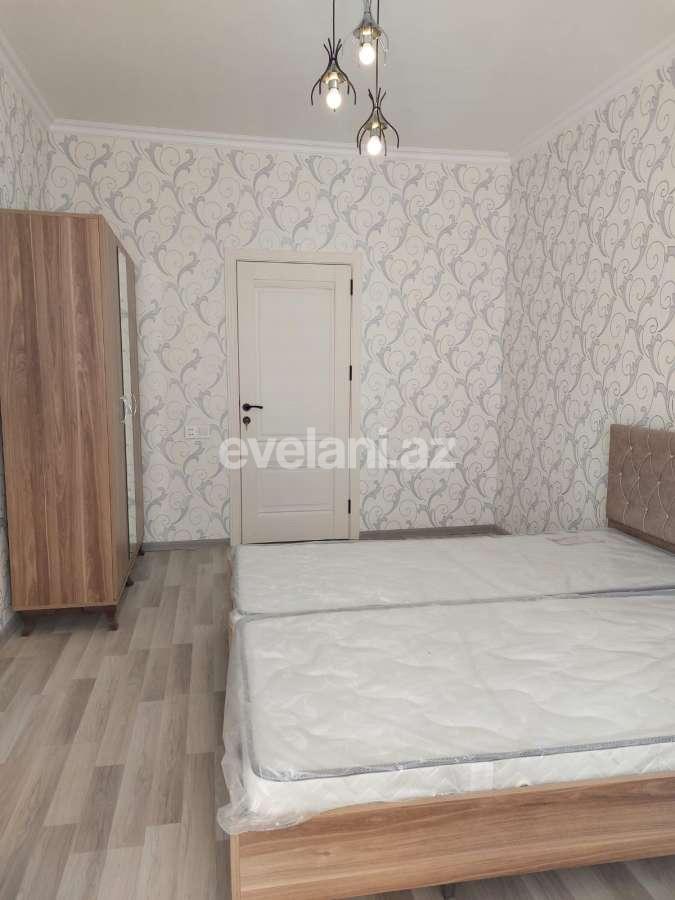 Kirayə verilir, köhnə tikili, 3 otaqlı, 90 m², Bakı, Binəqədi r, 8-ci mikrorayon q, Azadlıq prospekti m.