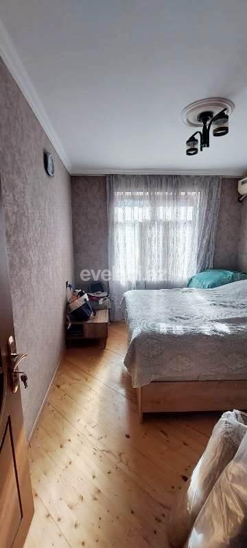 Satılır, köhnə tikili, 2 otaqlı, 60 m², Bakı, Xətai r, Əhmədli q, Həzi Aslanov m.