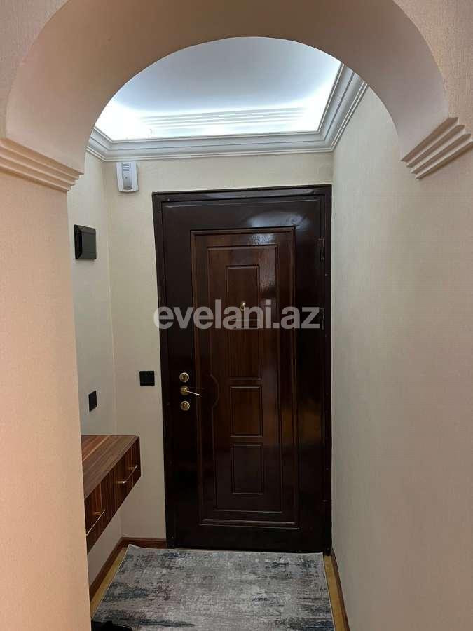 Kirayə verilir, yeni tikili, 3 otaqlı, 130 m², Bakı, Yasamal r, İçəri Şəhər m.