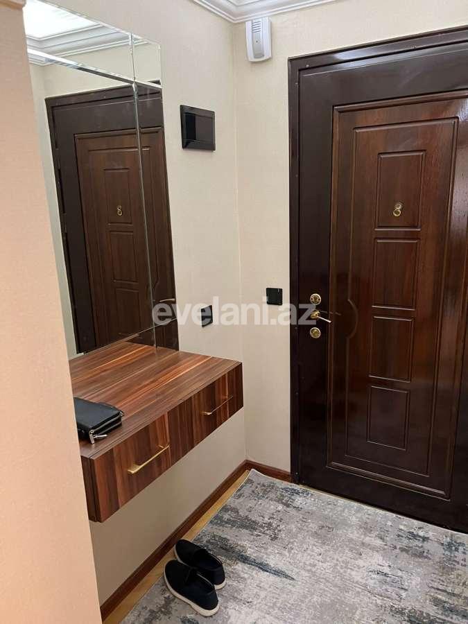 Kirayə verilir, yeni tikili, 3 otaqlı, 130 m², Bakı, Yasamal r, İçəri Şəhər m.
