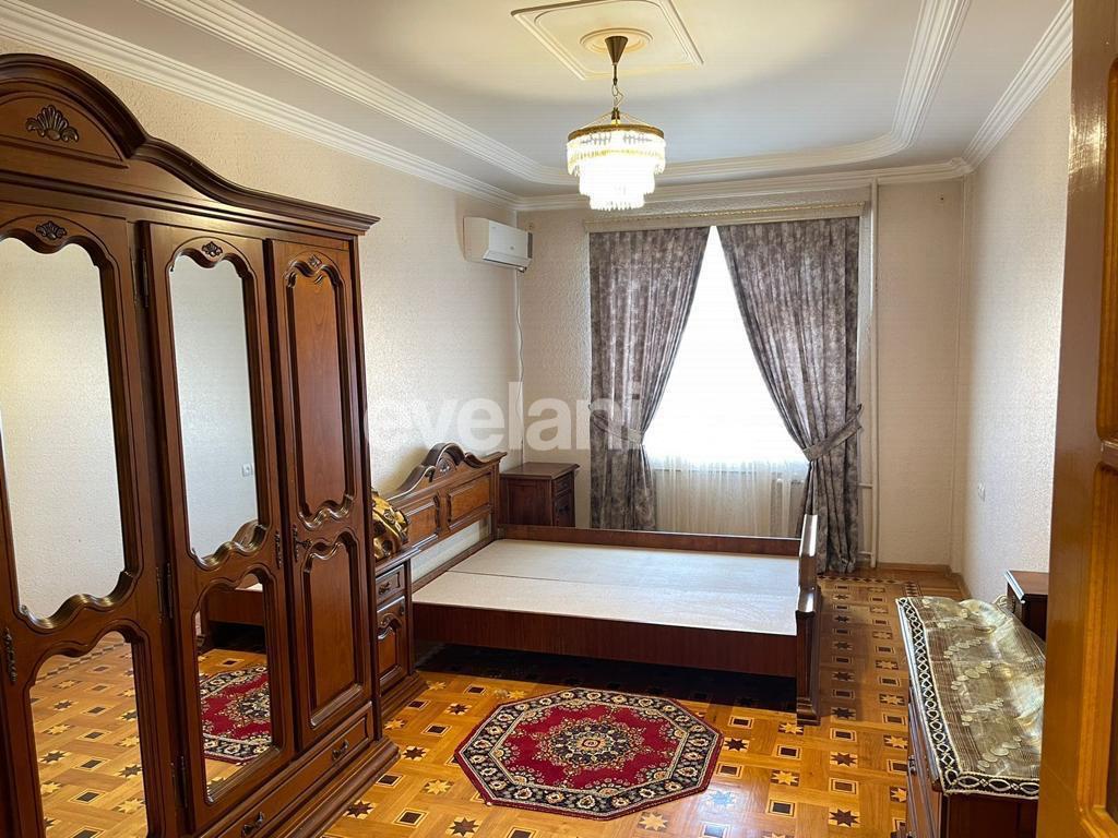 Kirayə verilir, köhnə tikili, 2 otaqlı, 90 m², Bakı, Yasamal r, Elmlər Akademiyası m.