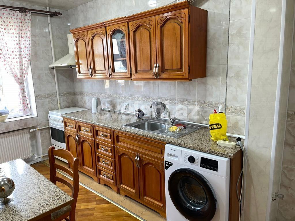 Kirayə verilir, köhnə tikili, 2 otaqlı, 90 m², Bakı, Yasamal r, Elmlər Akademiyası m.