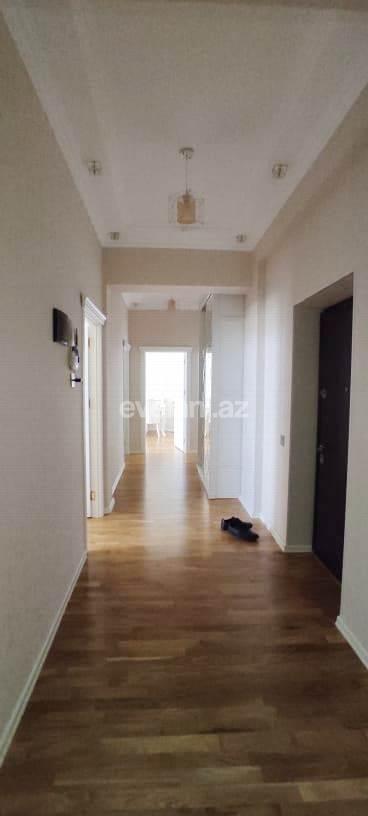Satılır, yeni tikili, 3 otaqlı, 94.7 m², Bakı, Nizami r, Qara Qarayev m.