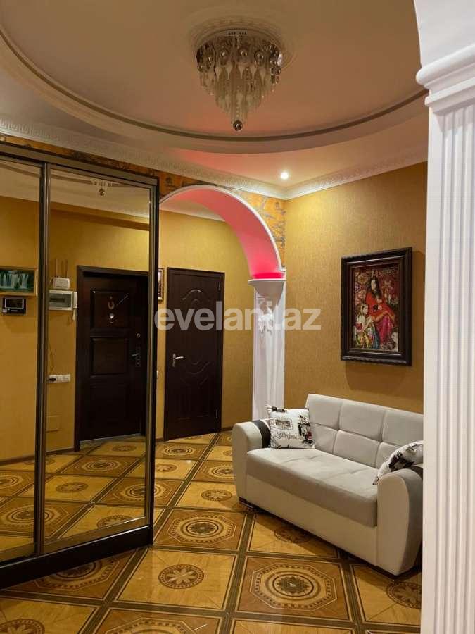 Satılır, yeni tikili, 3 otaqlı, 130 m², Bakı, Yasamal r, Yeni Yasamal q, İnşaatçılar m.